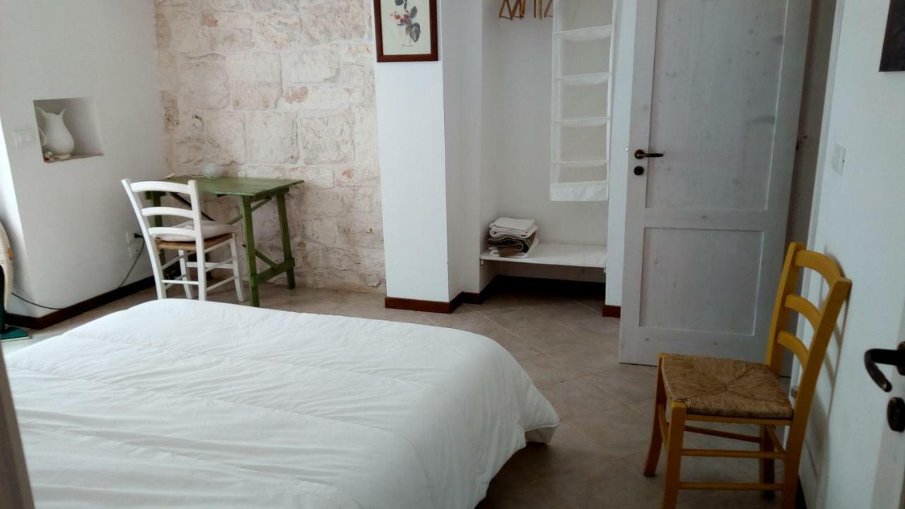 Bed and Breakfast Il Giardino Di Viola Челье-Мессапика Экстерьер фото