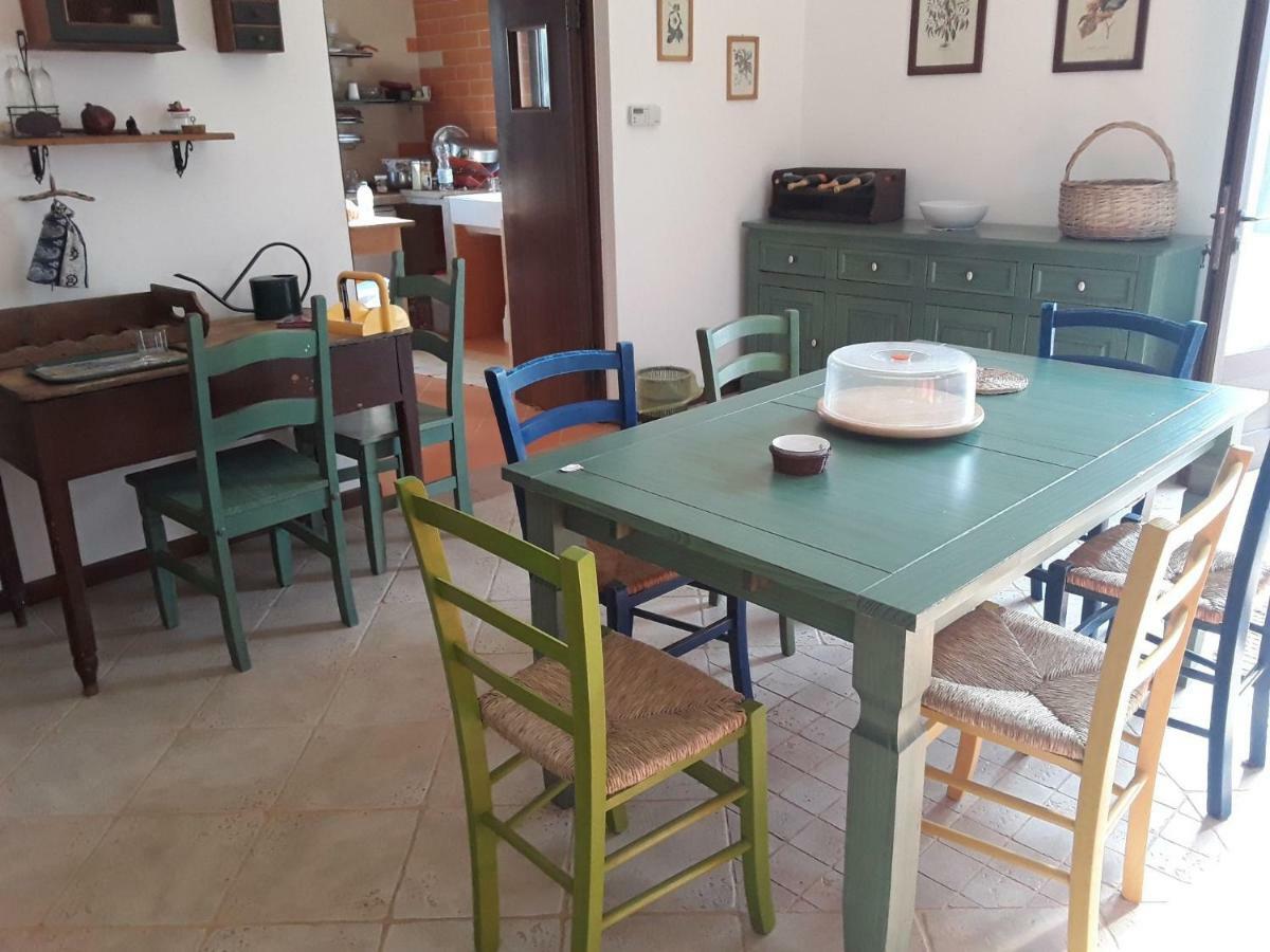 Bed and Breakfast Il Giardino Di Viola Челье-Мессапика Экстерьер фото